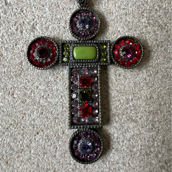 🔥🔥🔥 SALE🔥🔥 Styled like Ayala Bar-Lovely Cross Necklace with Faux Gemstones - Picture 11 of 11